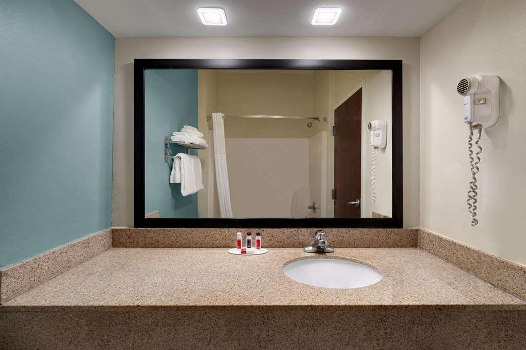 מלון Baymont By Wyndham Grovetown Augusta חדר תמונה
